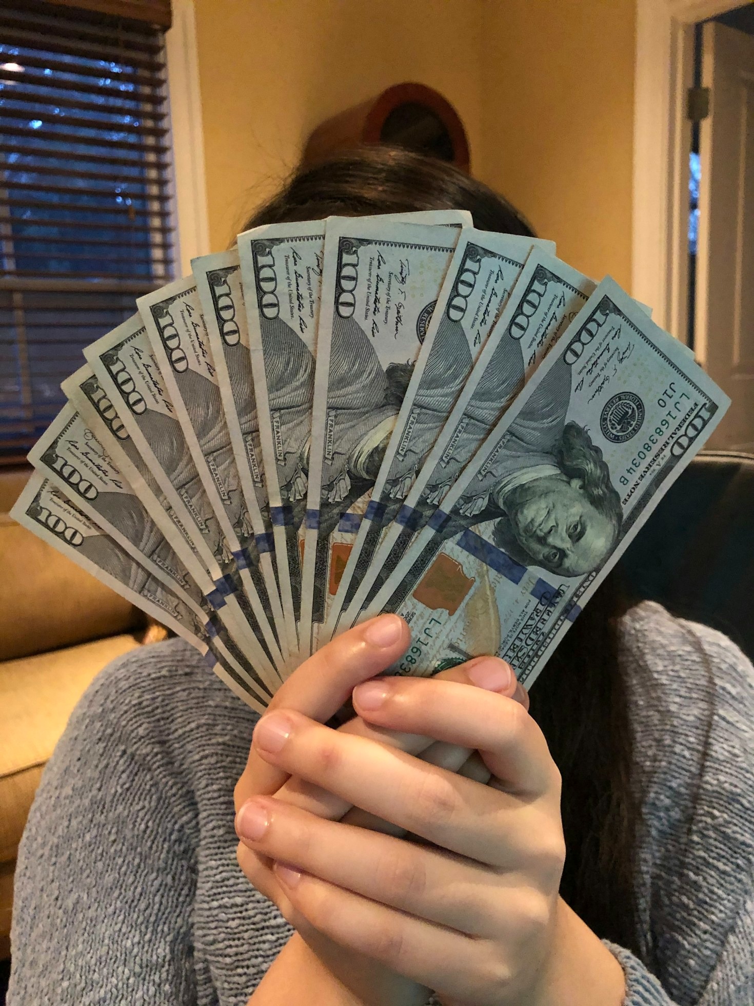 How to Cut Costs Without Feeling Deprived