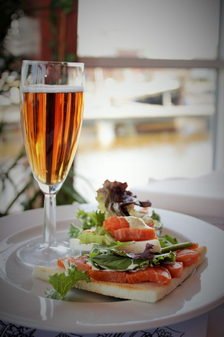 midday meal, gastronome, dishes, lunch, kitchen, food, tasty, fresh, lovely, eatery, gastronomic, having lunch, healthy